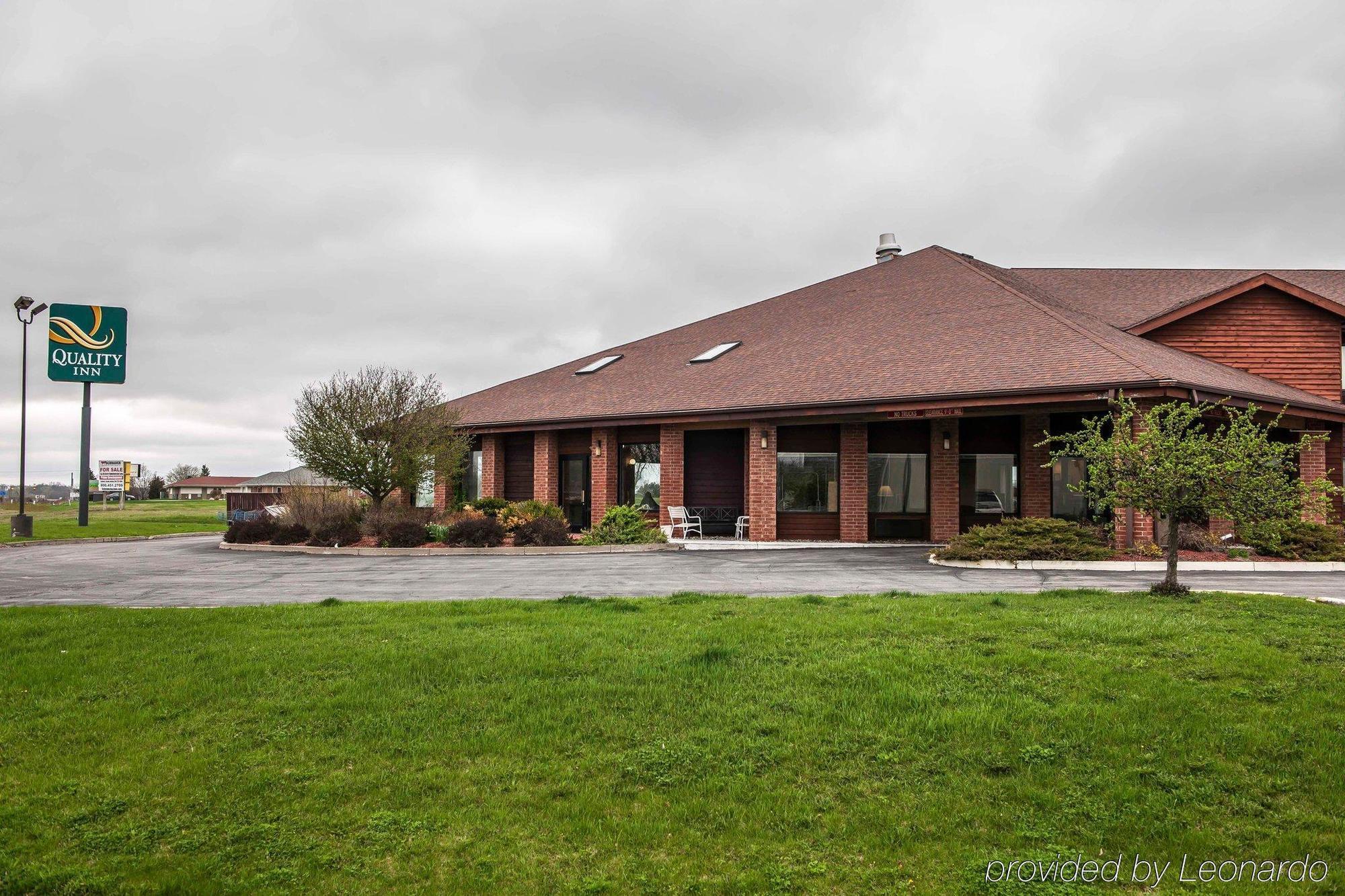 Quality Inn Columbia City Near Us-30 Exterior photo